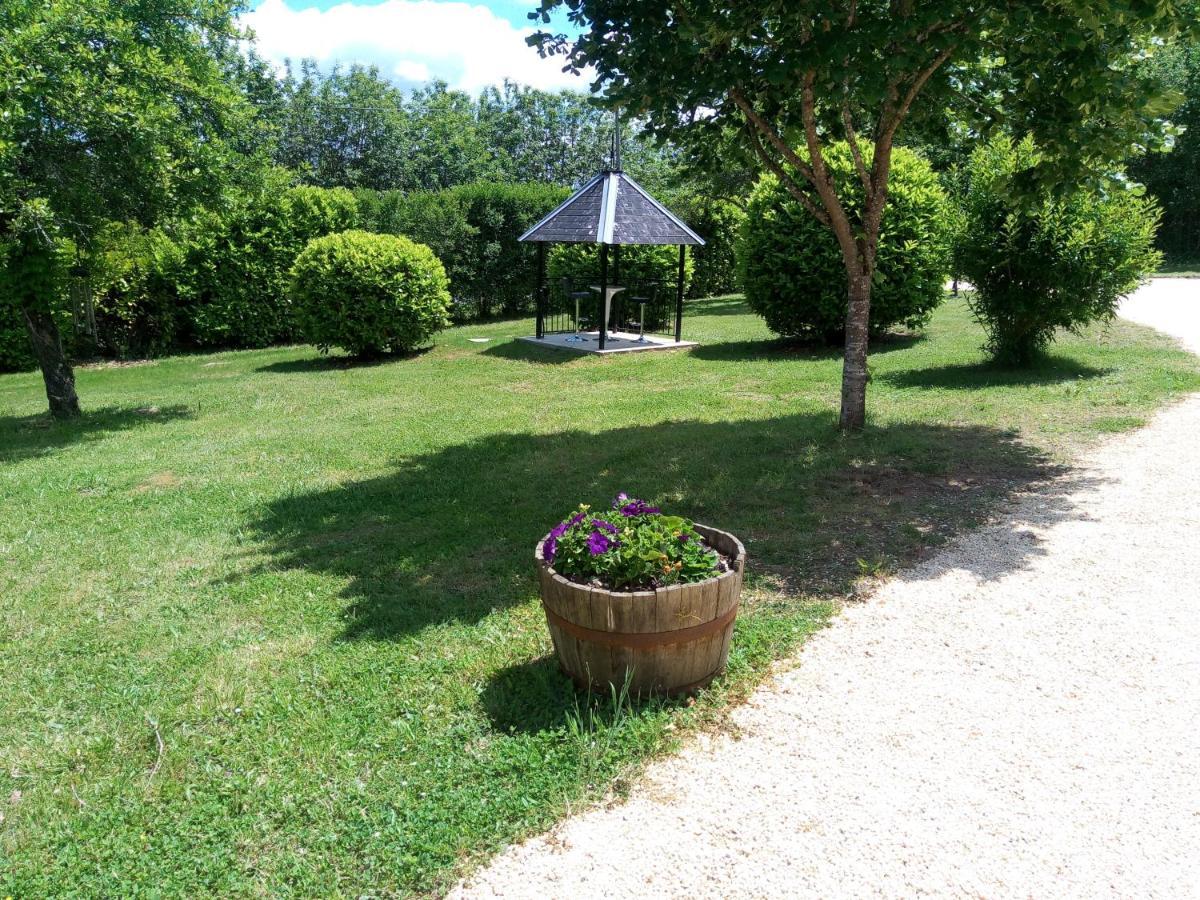 Les Pruniers De La Cipiere Vila Peyzac-le-Moustier Exterior foto
